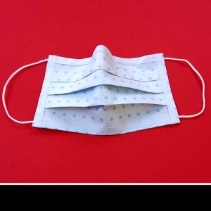 Mosható, textil szájmaszk kék-pöttyös mintával Mosható, textil szájmaszk kék-pöttyös mintával